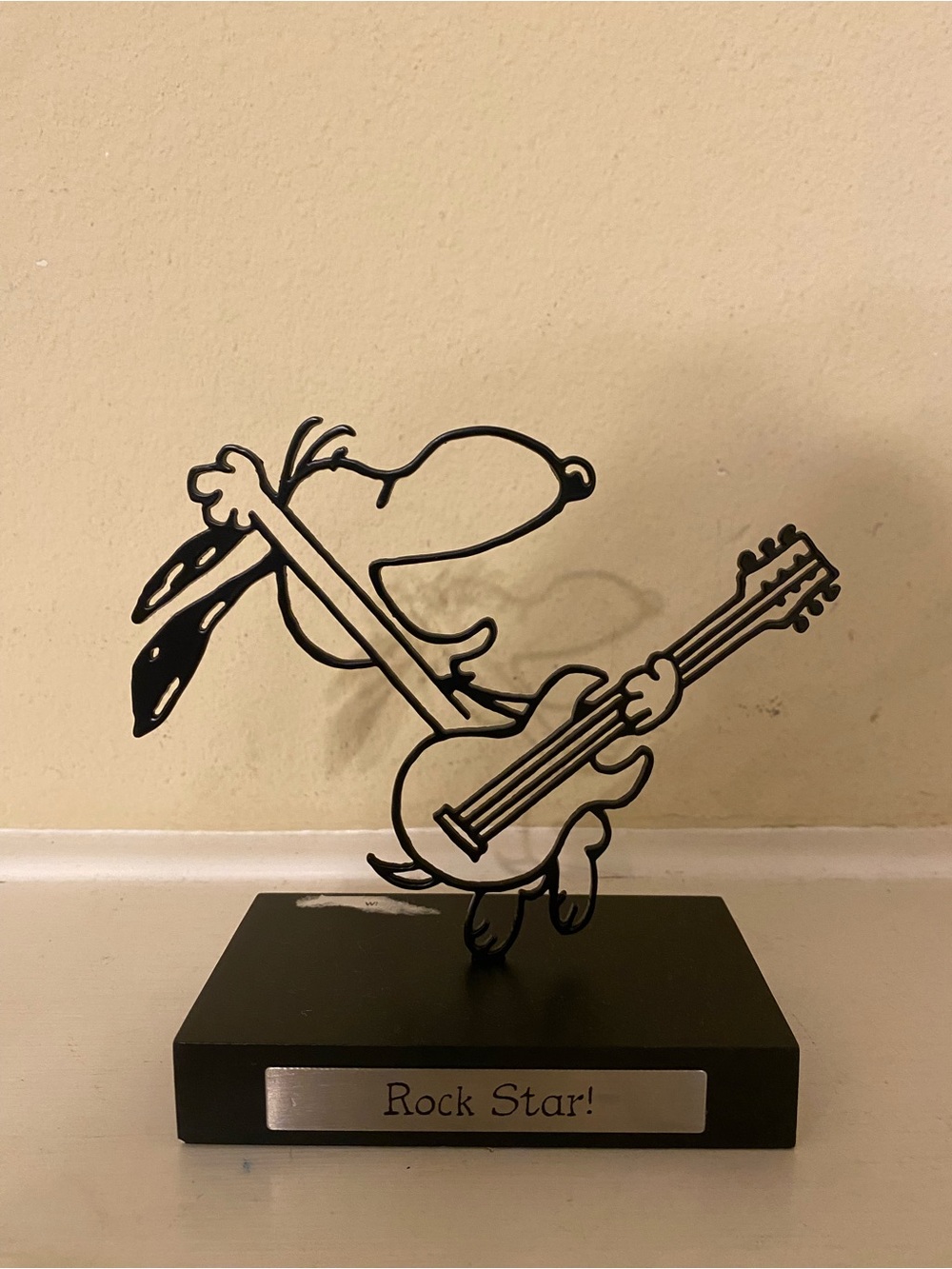 Hallmark Black and White Peanuts Charlie Brown Decorative Block